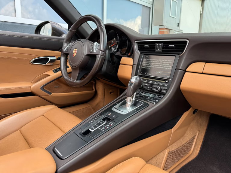 Porsche 991 Carrera 4