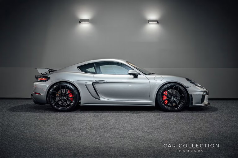 Porsche 718 Cayman GT4