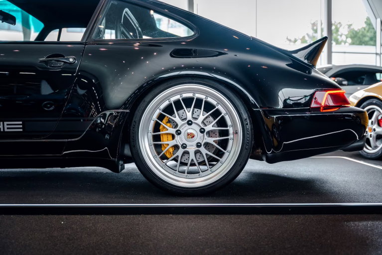 Porsche 911 Modified