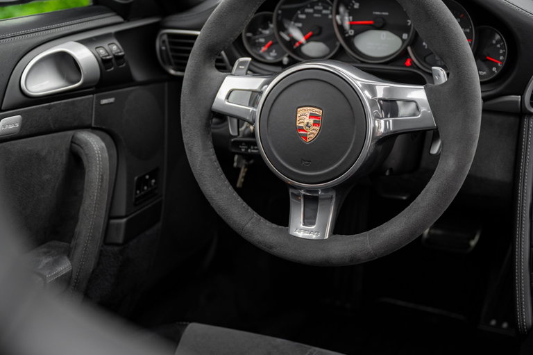 Porsche 997.2 Carrera GTS