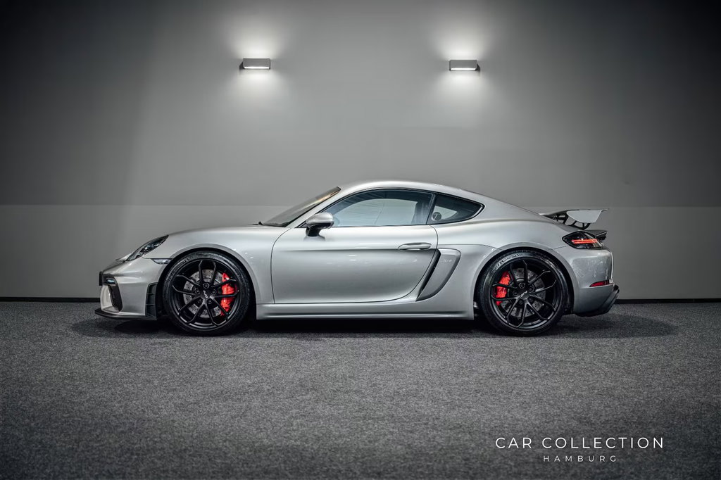 Porsche 718 Cayman GT4