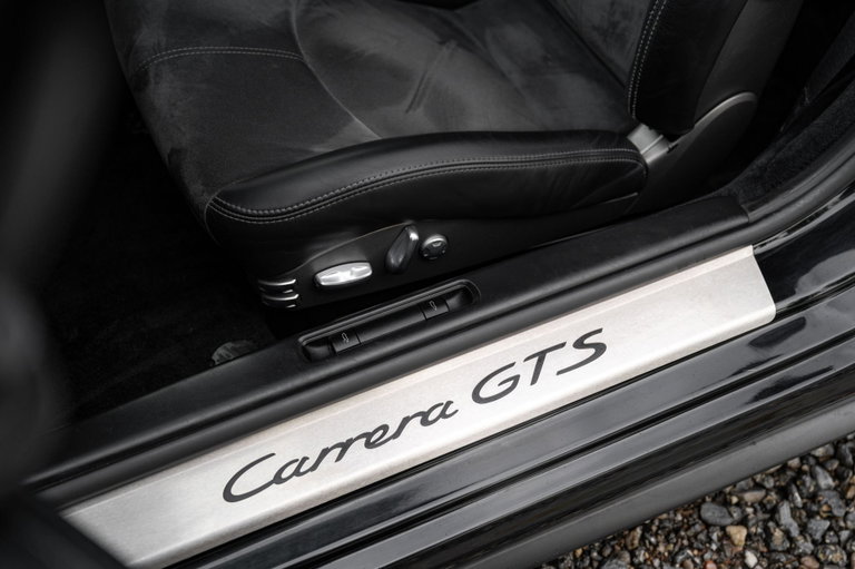 Porsche 997.2 Carrera GTS