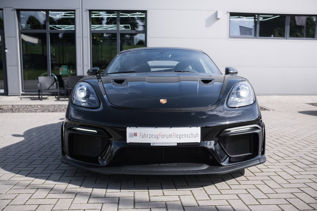 Porsche 718 Cayman GT4 RS