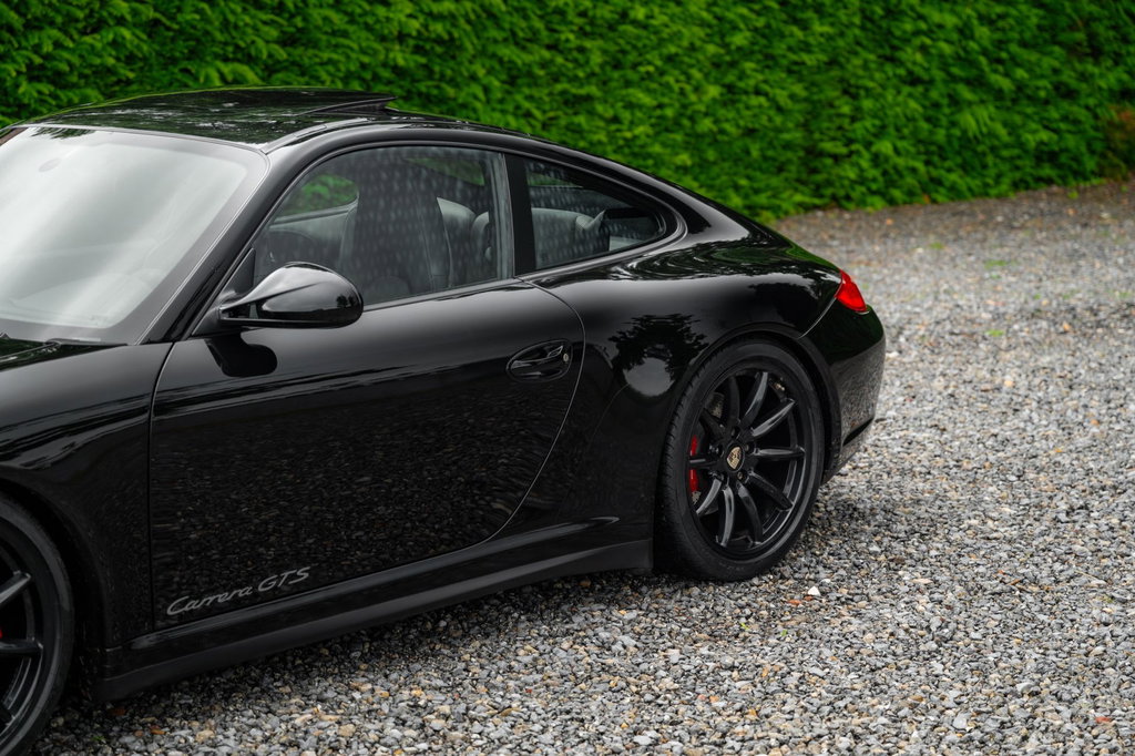 Porsche 997.2 Carrera GTS