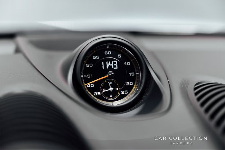 Porsche 718 Cayman GT4