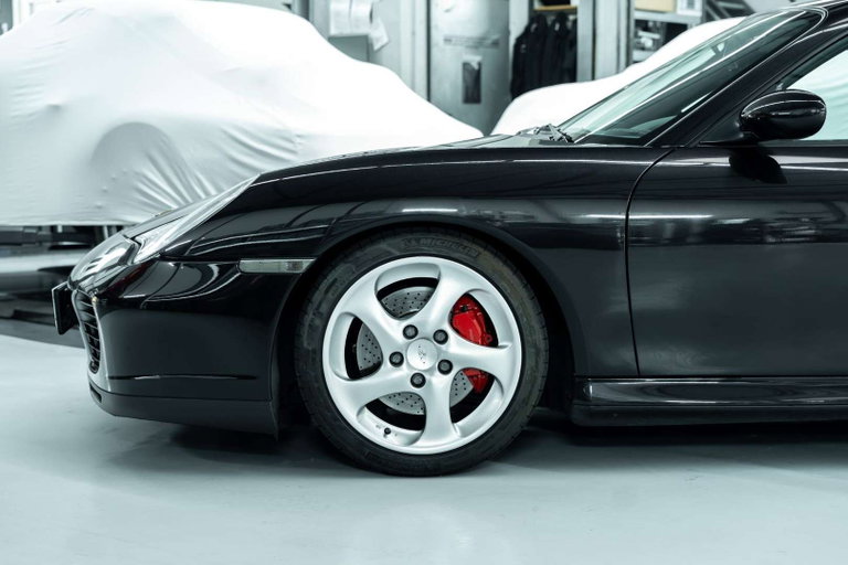 Porsche 996.2 Carrera 4S