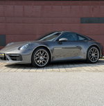 Porsche 992 Carrera 4