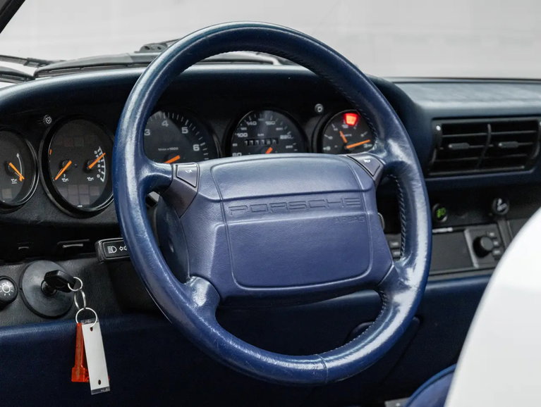 Porsche 964 Carrera 4