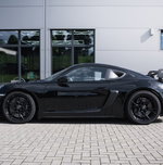 Porsche 718 Cayman GT4 RS