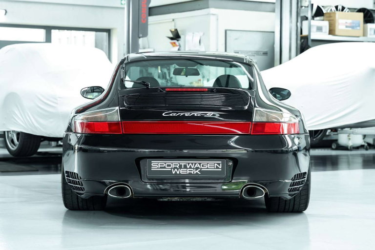Porsche 996.2 Carrera 4S