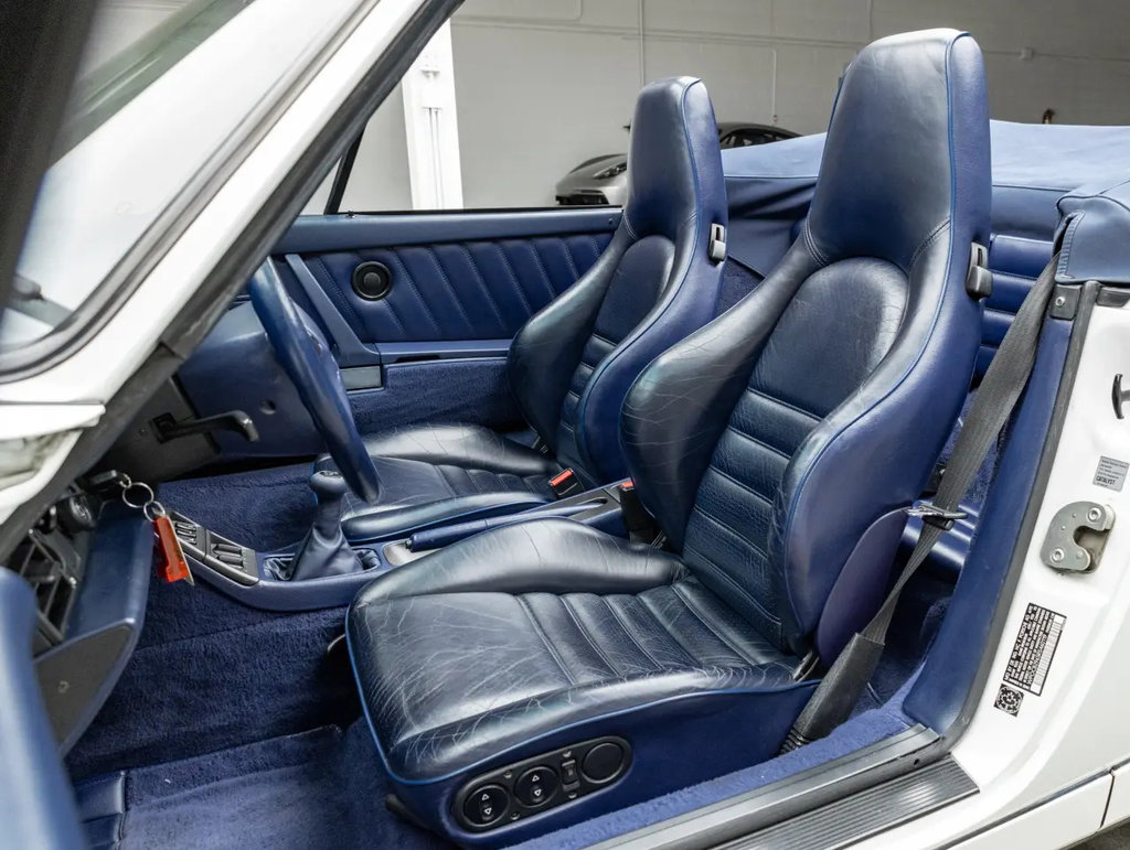 Porsche 964 Carrera 4