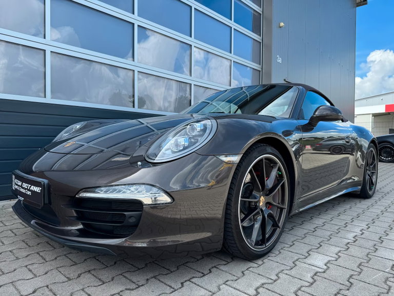 Porsche 991 Carrera 4