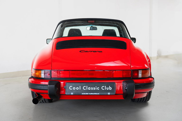 Porsche 911 Carrera 3.2 (US)