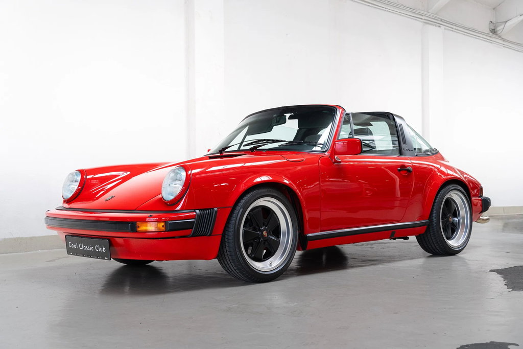 Porsche 911 Carrera 3.2 (US)