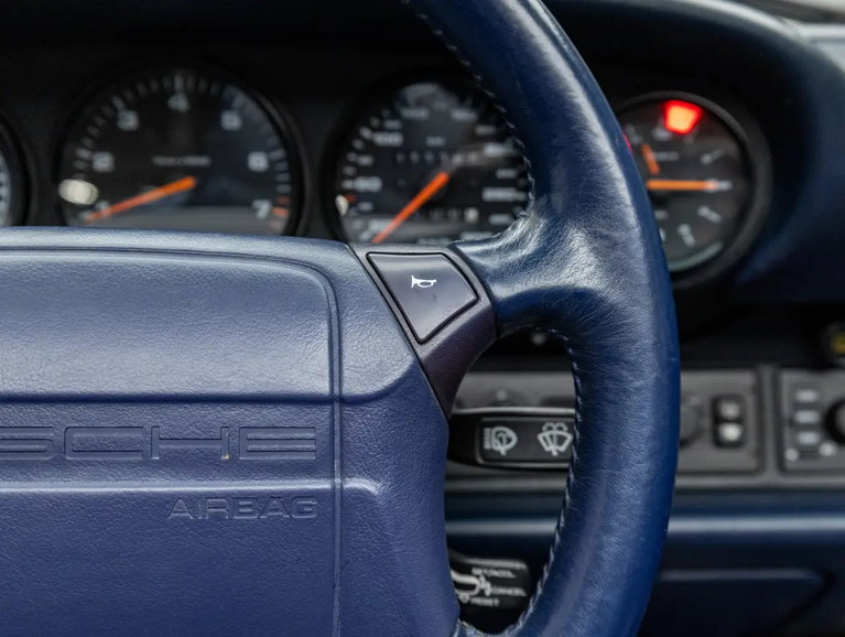 Porsche 964 Carrera 4