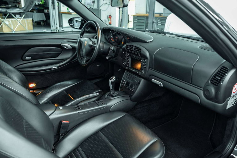Porsche 996.2 Carrera 4S