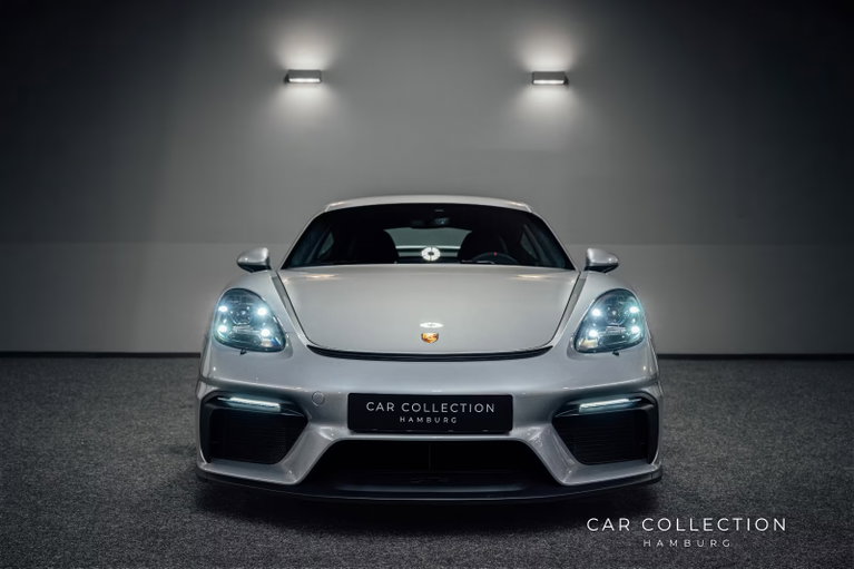 Porsche 718 Cayman GT4