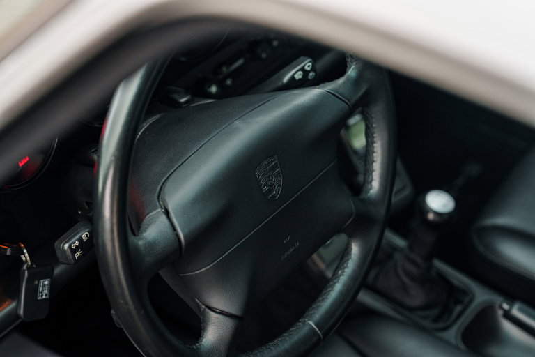 Porsche 993 Carrera 4S