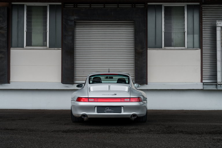 Porsche 993 Carrera 4S