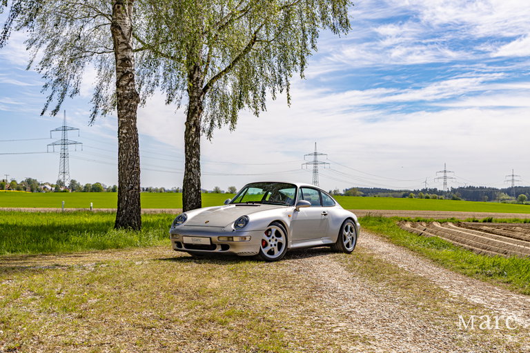 Porsche 993 Carrera 4S