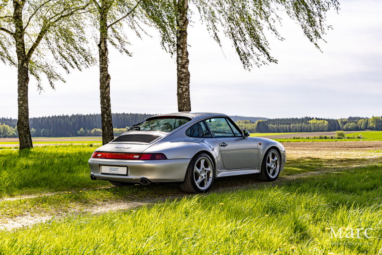 Porsche 993 Carrera 4S