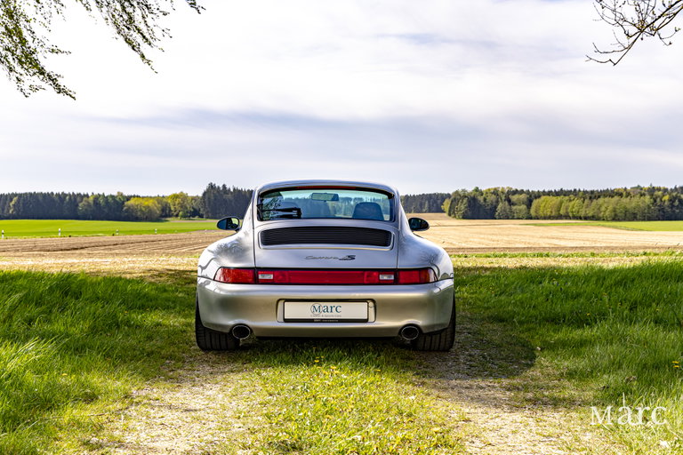 Porsche 993 Carrera 4S