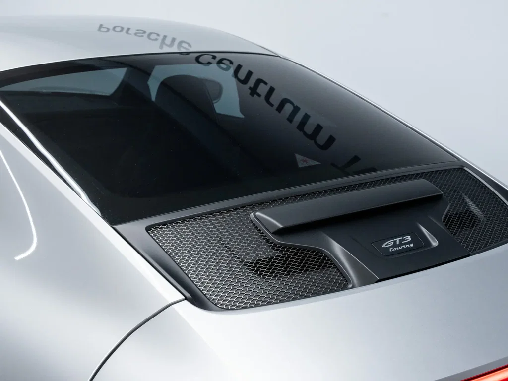 Porsche 992 GT3 Touring