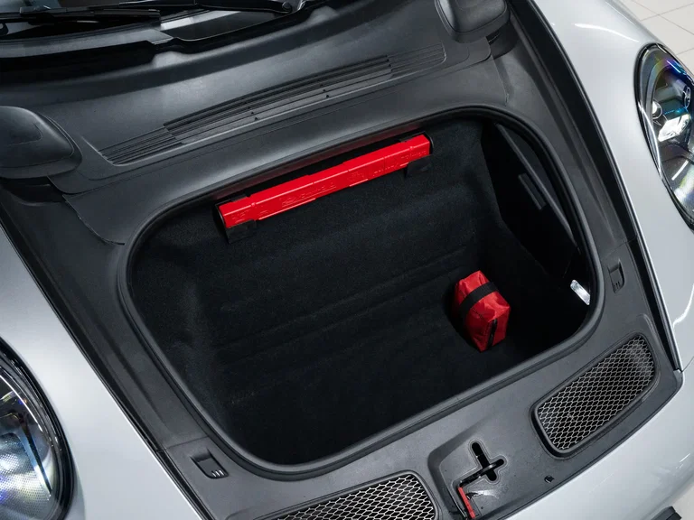 Porsche 992 GT3 Touring