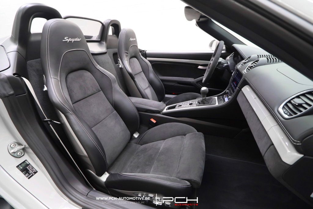 Porsche 718 Spyder