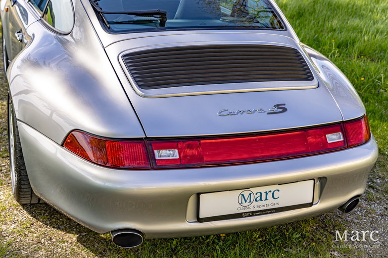 Porsche 993 Carrera 4S