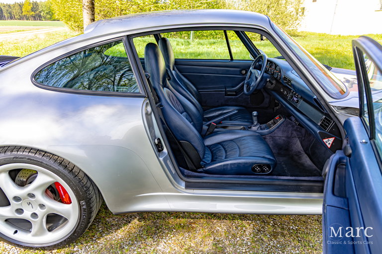 Porsche 993 Carrera 4S