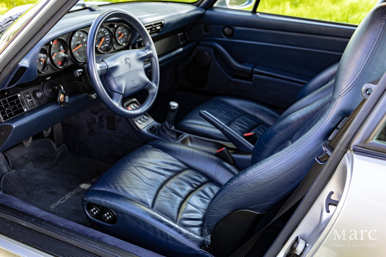 Porsche 993 Carrera 4S