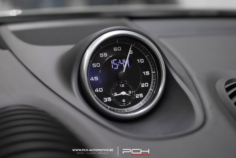 Porsche 718 Spyder