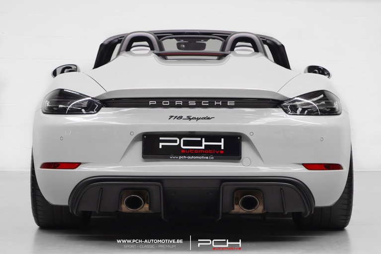 Porsche 718 Spyder