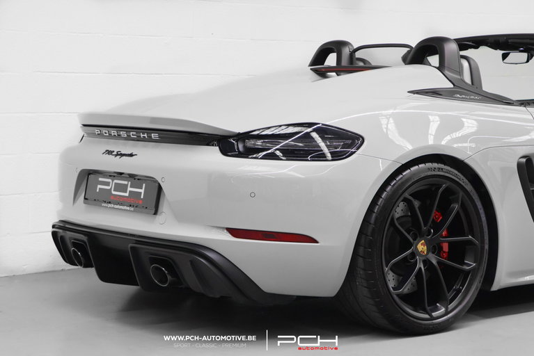 Porsche 718 Spyder