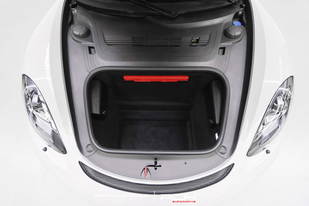 Porsche 718 Spyder