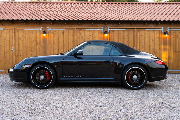 Porsche 997.2 Carrera 4 GTS