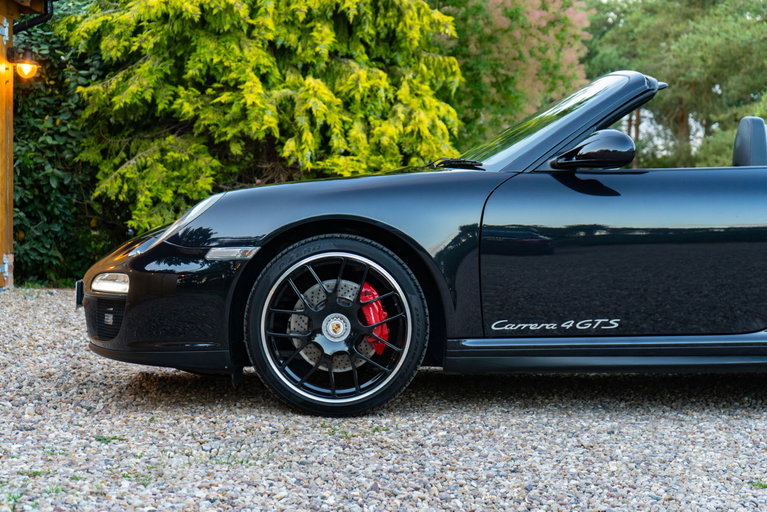 Porsche 997.2 Carrera 4 GTS