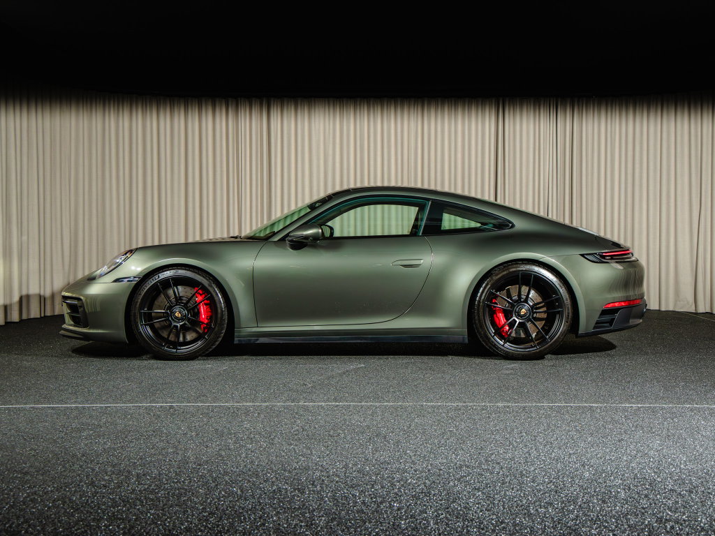 Porsche 992 Carrera GTS