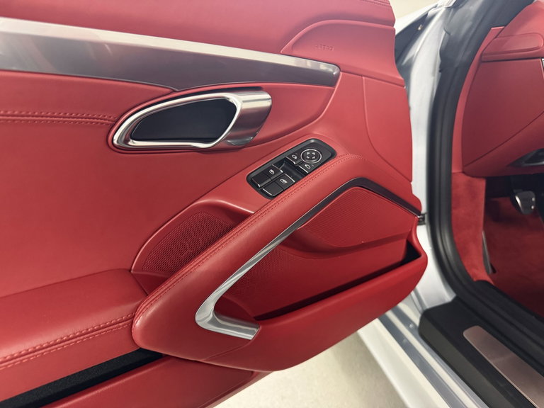 Porsche 981 Boxster