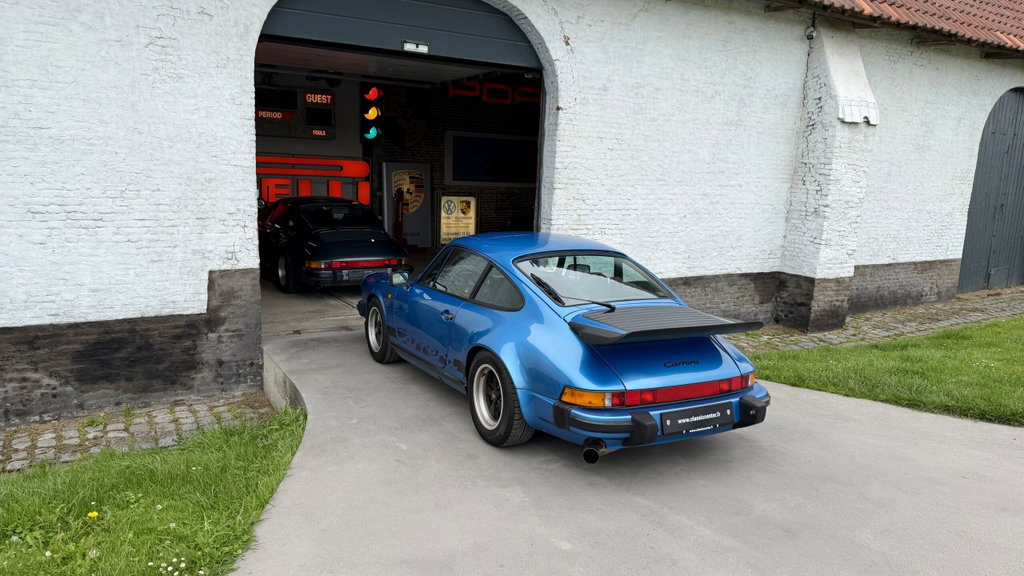 Porsche 911 Carrera 3.2