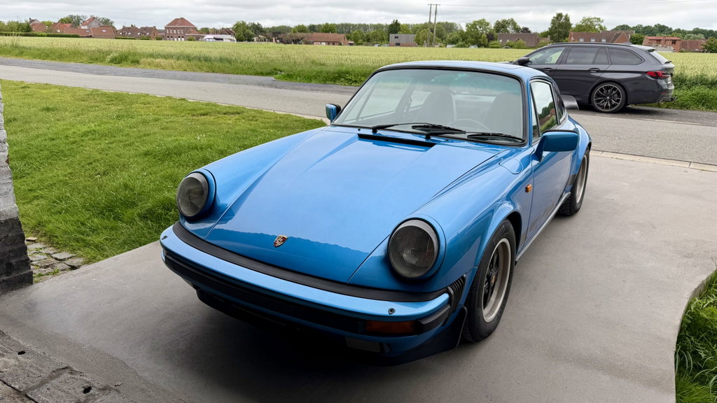 Porsche 911 Carrera 3.2