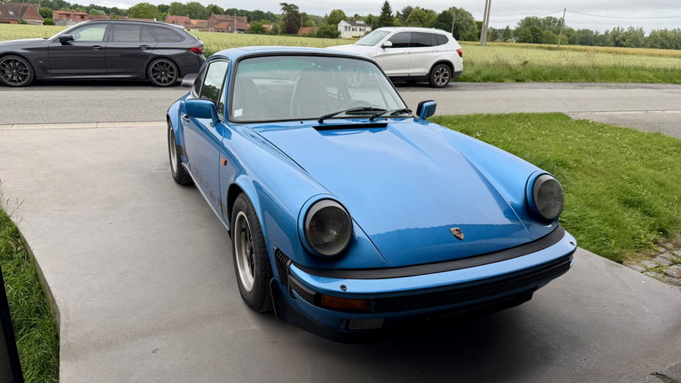 Porsche 911 Carrera 3.2
