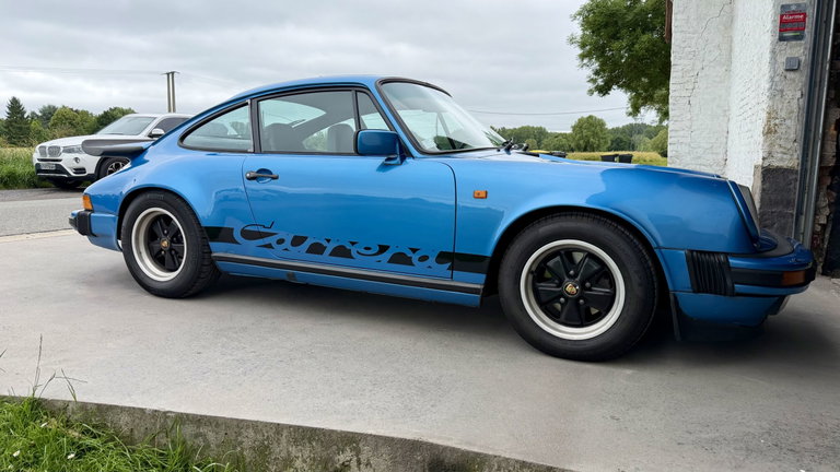 Porsche 911 Carrera 3.2