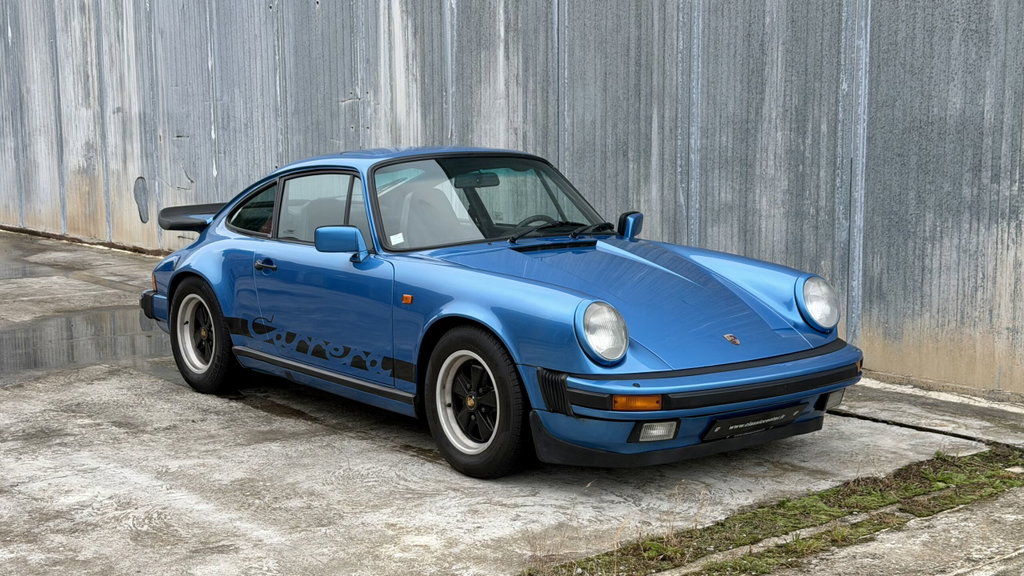 Porsche 911 Carrera 3.2