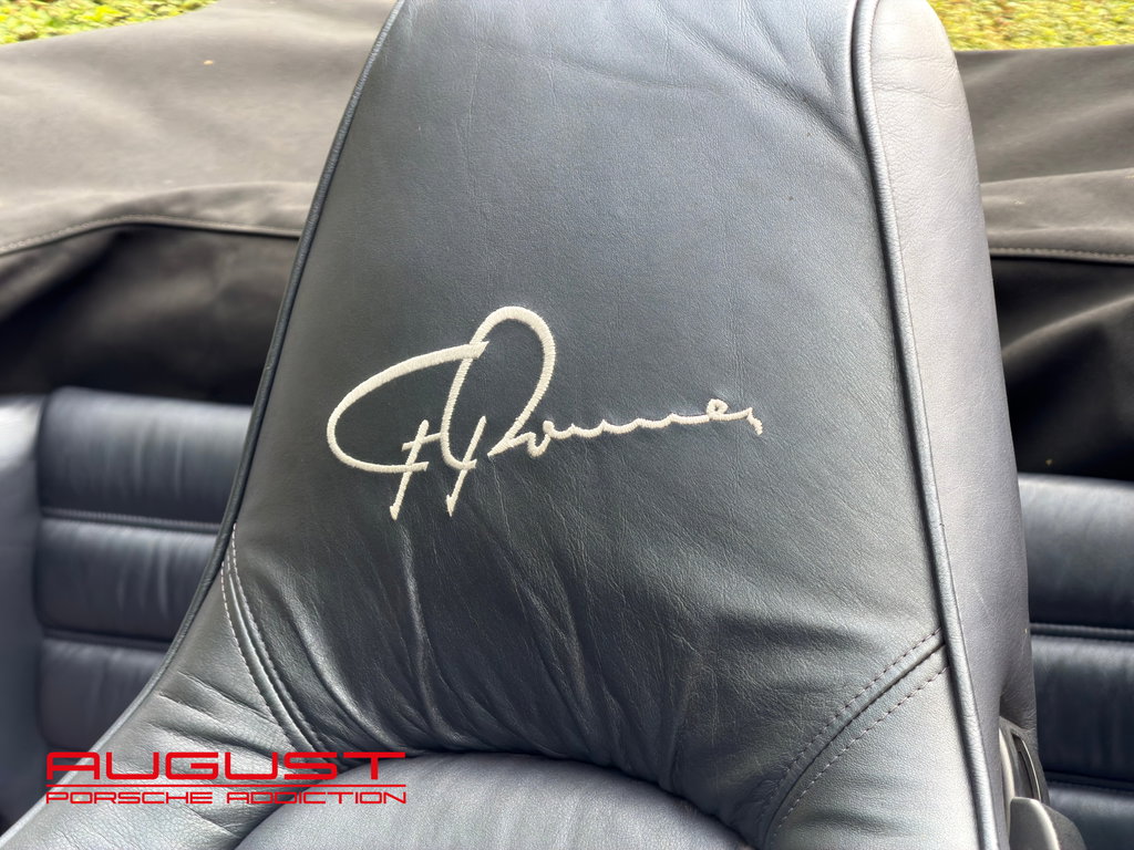 Porsche 911 Carrera 3.2 “25 Jahre 911”