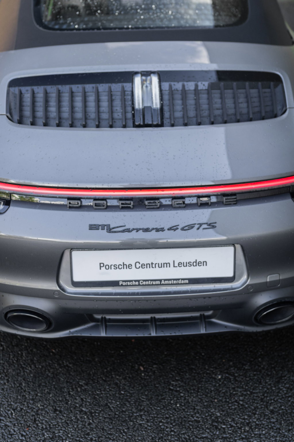 Porsche 992 Carrera 4 GTS