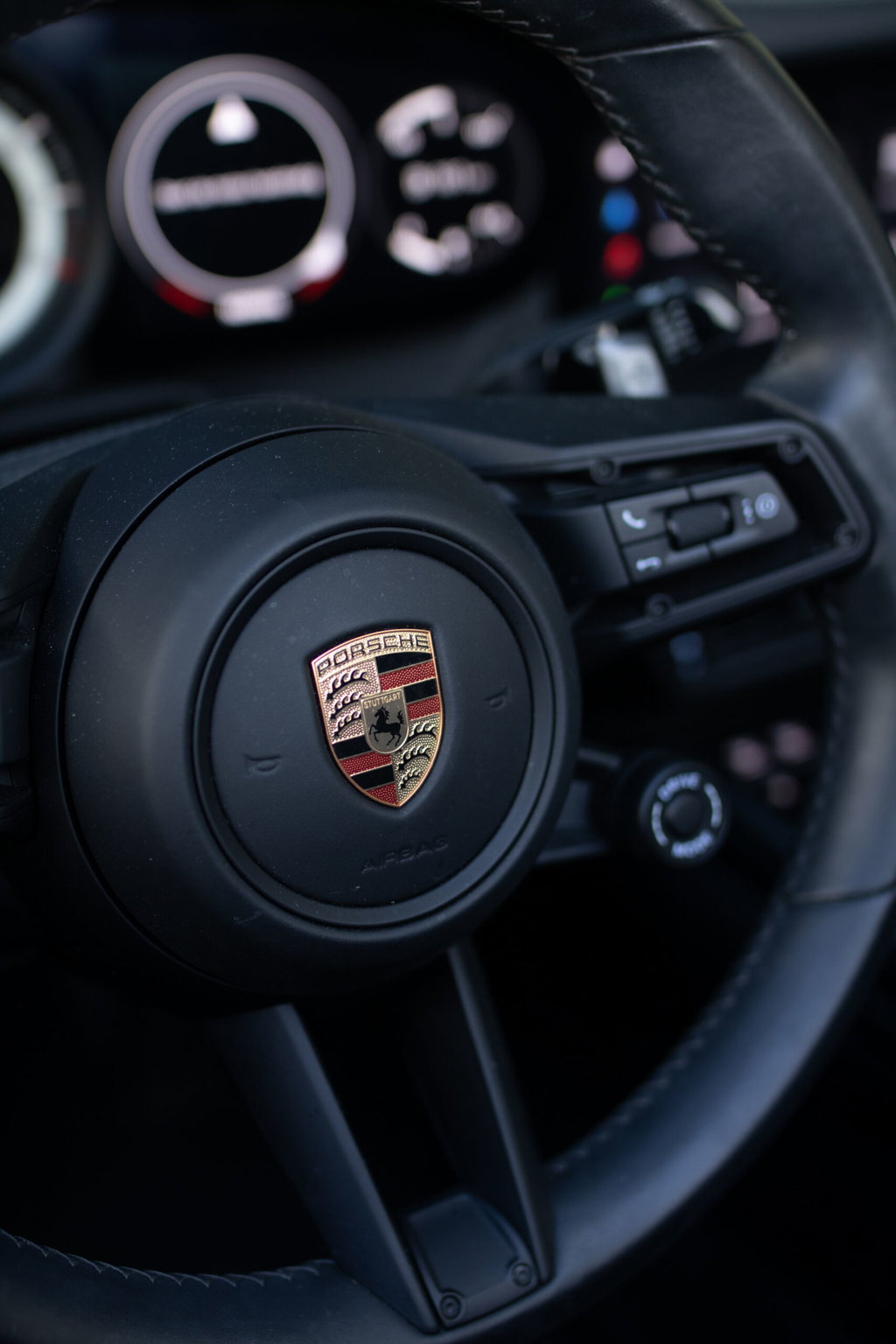 Porsche 992 Carrera 4 GTS