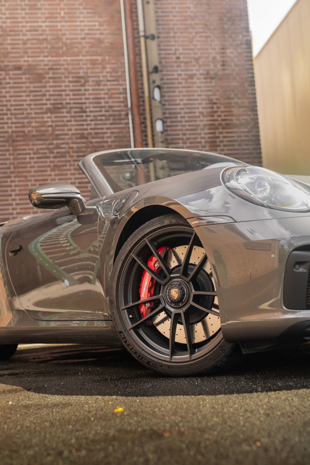 Porsche 992 Carrera 4 GTS