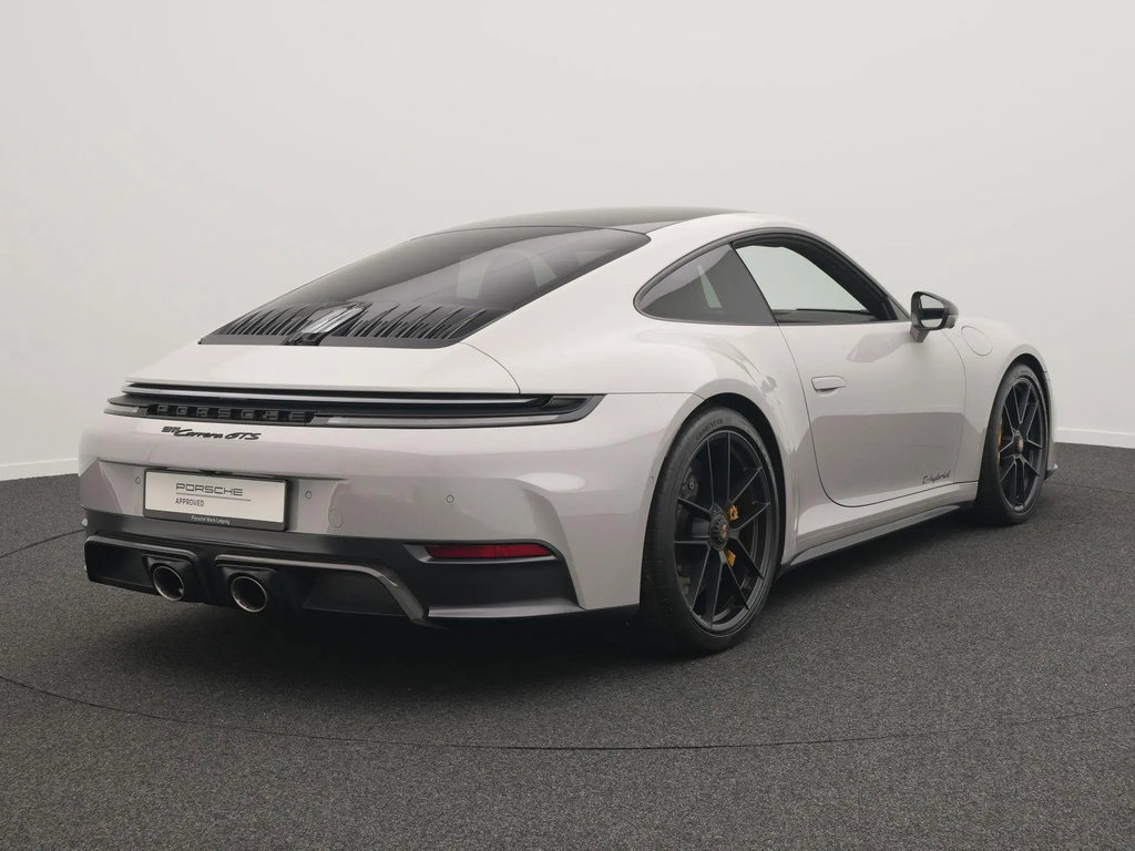 Porsche 992.2 Carrera GTS